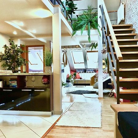Duplex With Quite Terrace On Wenceslas Sq. Prague Luaran gambar