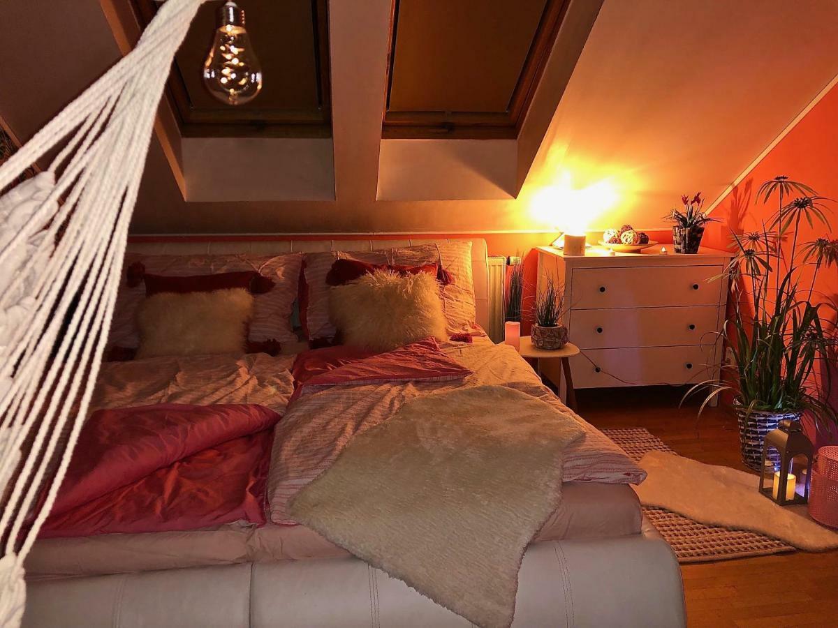 Duplex With Quite Terrace On Wenceslas Sq. Prague Luaran gambar