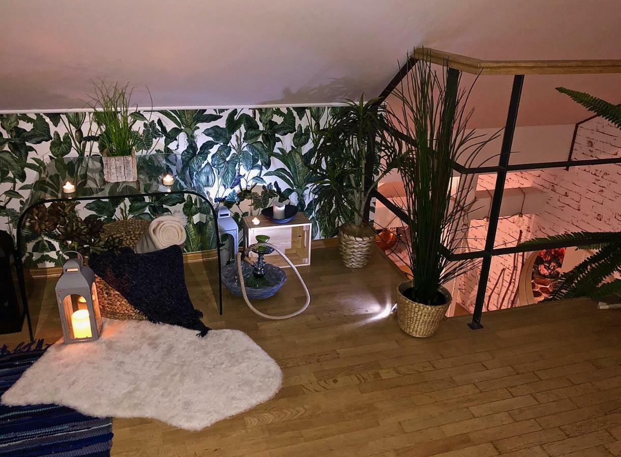 Duplex With Quite Terrace On Wenceslas Sq. Prague Luaran gambar