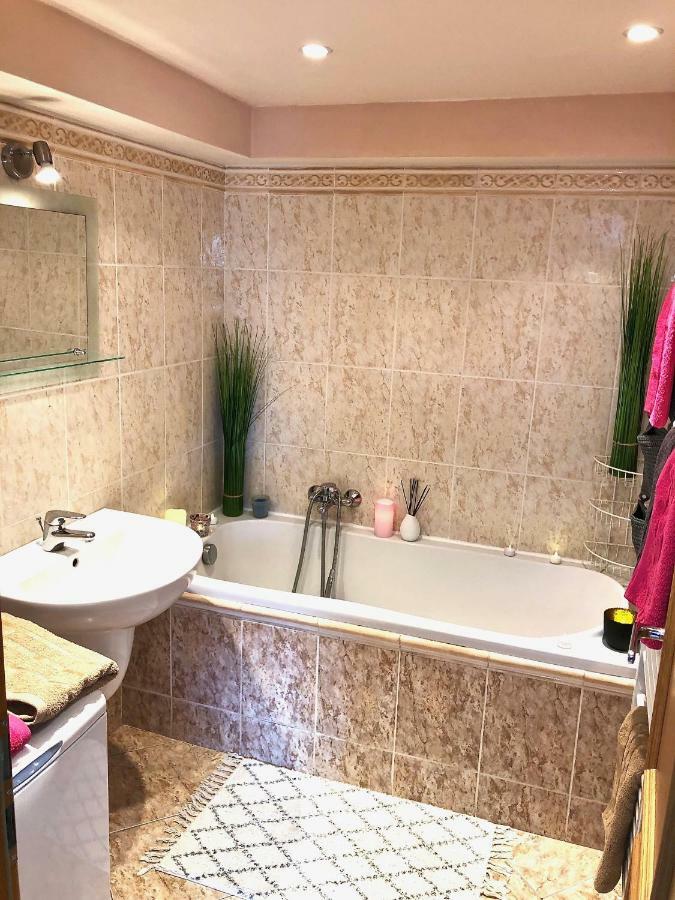 Duplex With Quite Terrace On Wenceslas Sq. Prague Luaran gambar