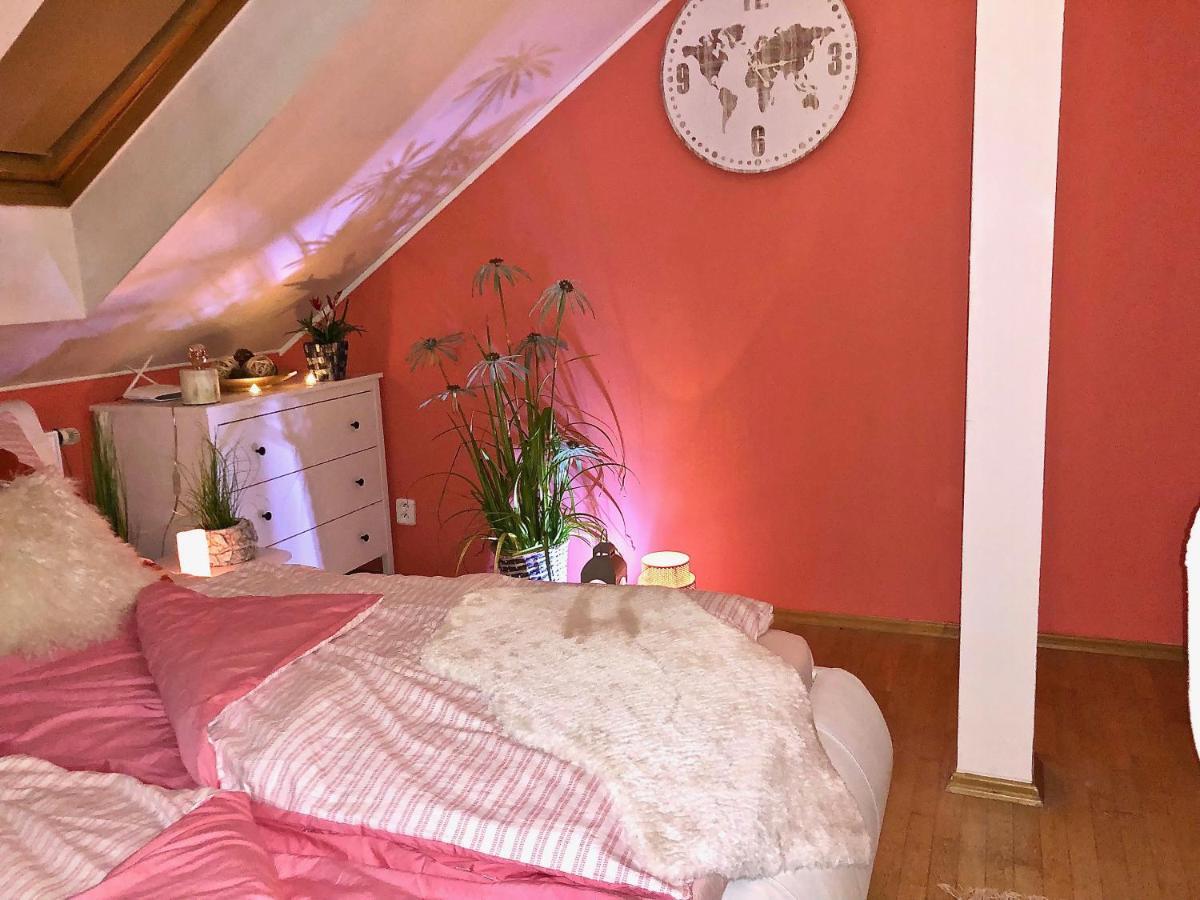 Duplex With Quite Terrace On Wenceslas Sq. Prague Luaran gambar